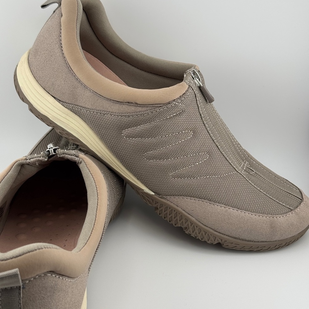 Women's Easy Spirit Shoes Sneakers 12 Wide Taupe Zip